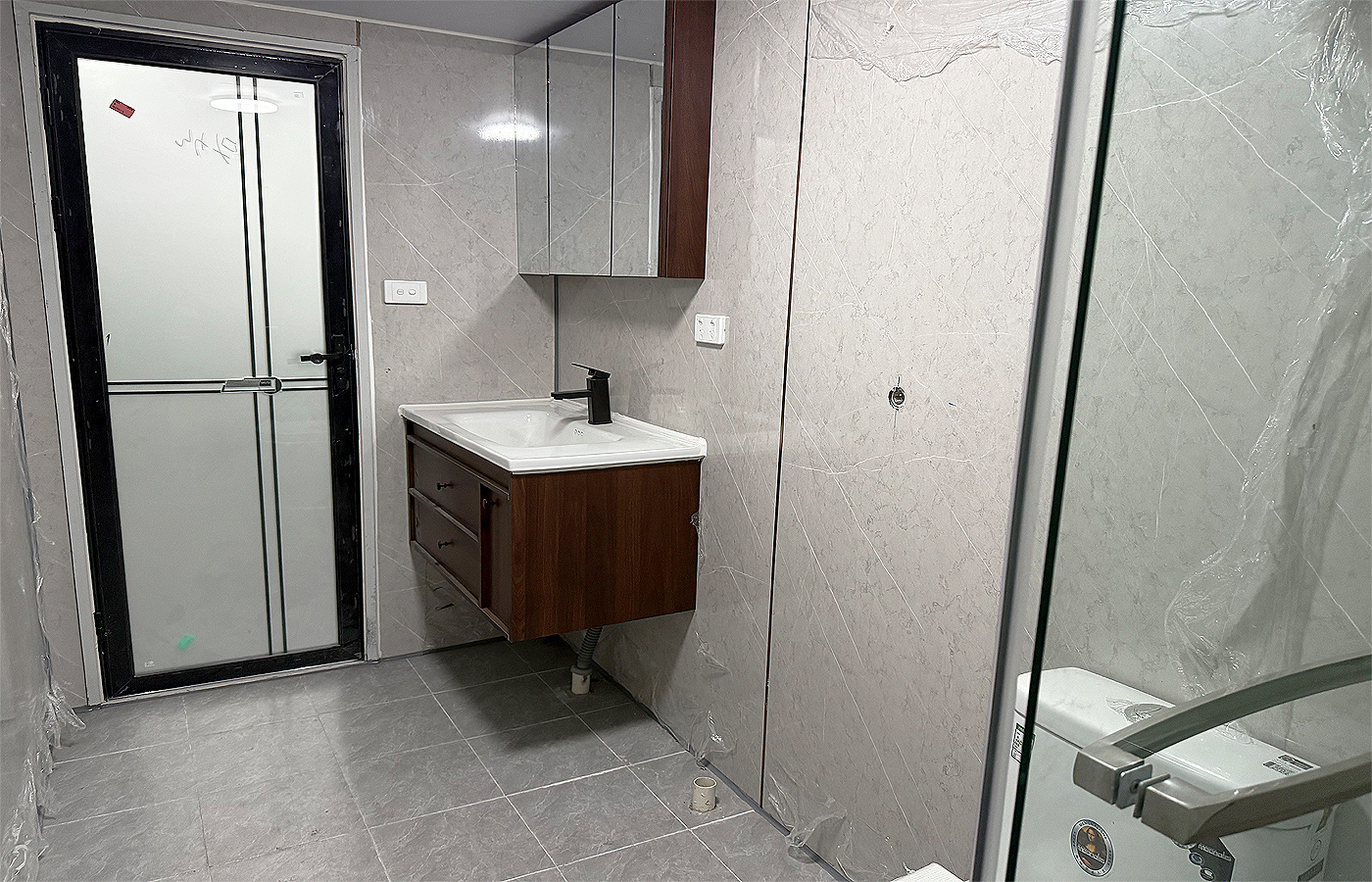 20 fots modern utbyggbar behållare anpassad butik med fönster från golv till tak 20 fots modern utbyggbar behållare anpassad butik med fönster från golv till tak